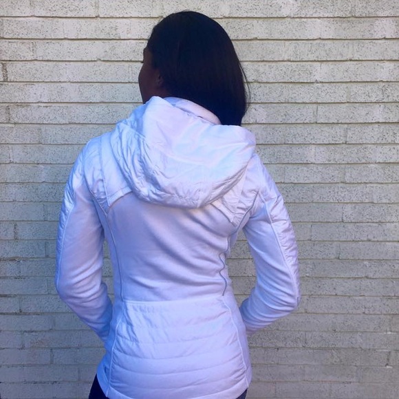 Lululemon First Mile Down Jacket - Picture 2 of 4